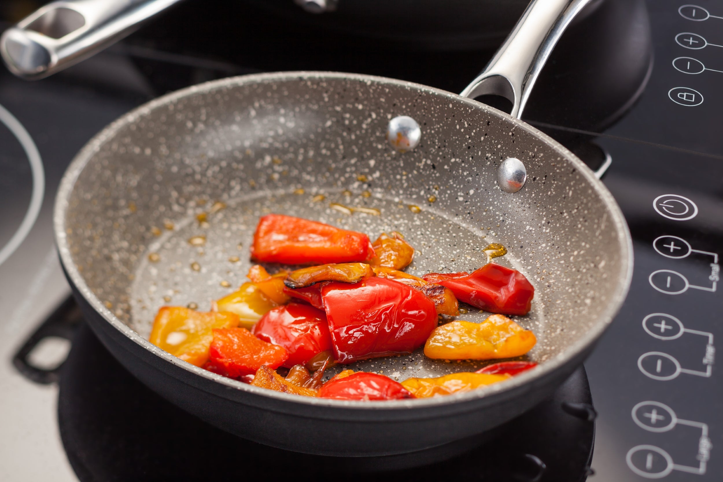 Stellar Rocktanium 24cm Sauté Pan - Groceries Stellar Rocktanium 24cm Sauté Pan - Groceries